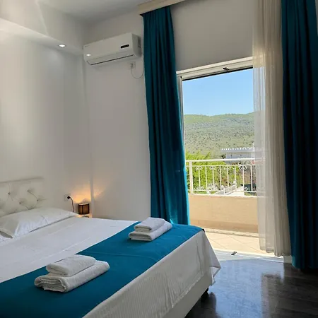 Konukevi August Ksamil