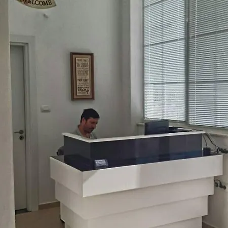 ゲストハウス August クサミル